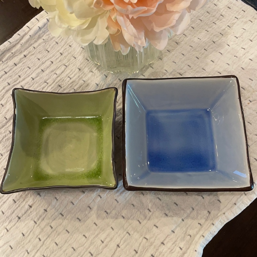2 Asian stoneware square serving dishes / decor